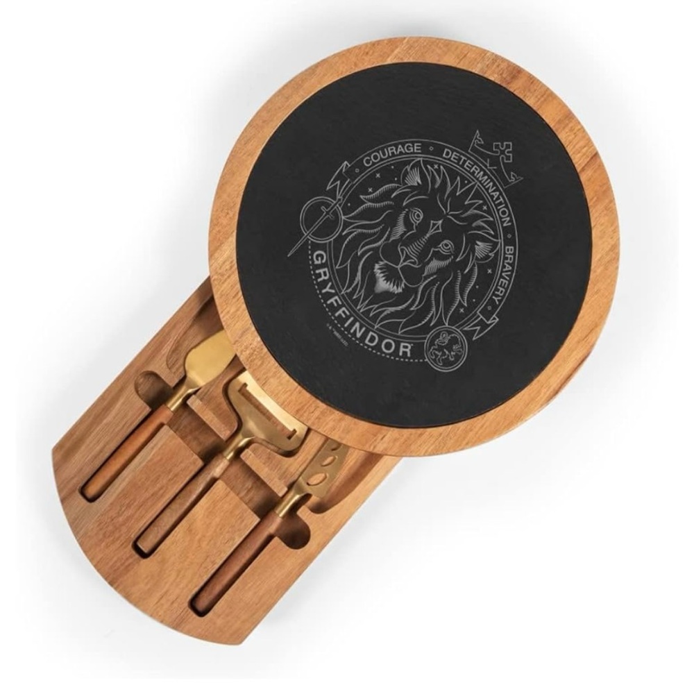 NEW Toscana Griffindor cheese board and knife set/Charcuterie